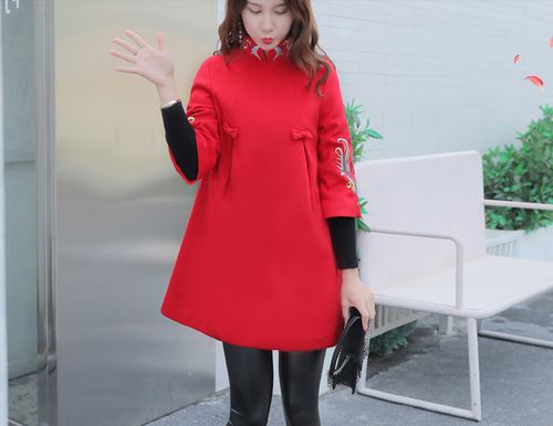 愛穿民族風(fēng)服裝的女生都這樣穿